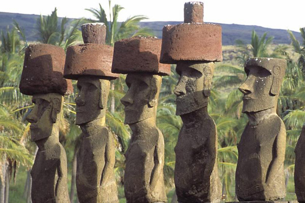EASTER ISLAND, CHILE - 3